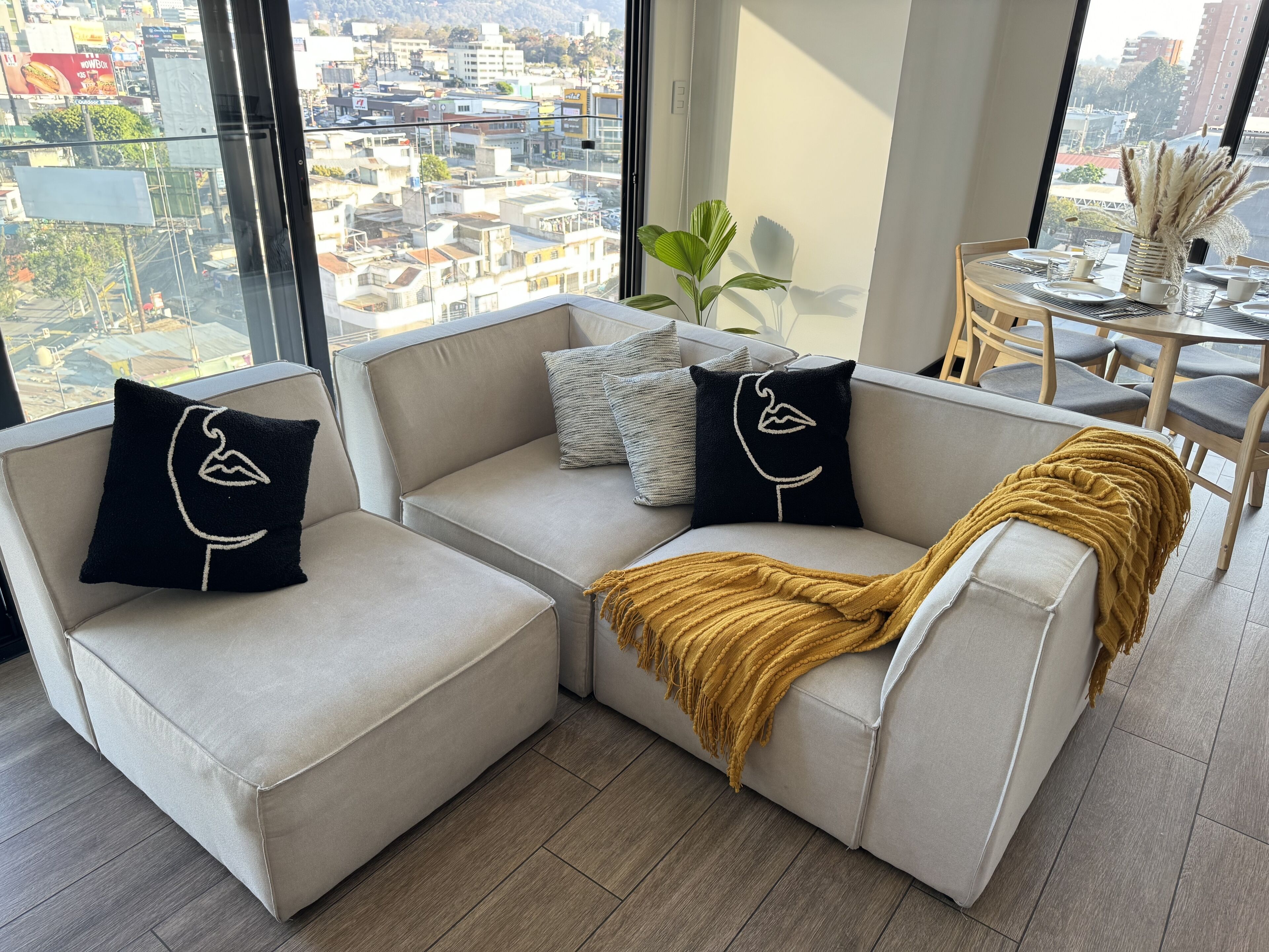 Smart TV, table football