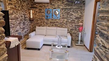 Télévision à écran plat