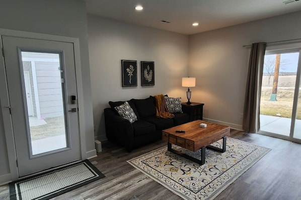 智能电视、办公室、打印机