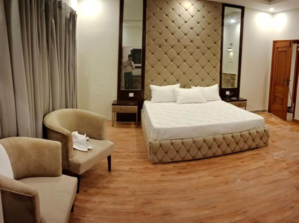 Planxa i posts de planxar i wifi gratuïta 