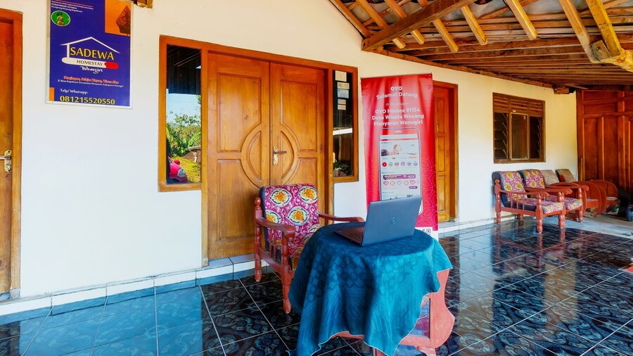 OYO Homes 91154 Desa Wisata Wayang Manyaran Wonogiri
