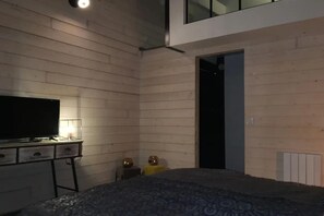 7 bedrooms