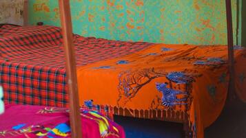 4 bedrooms, WiFi, bed sheets