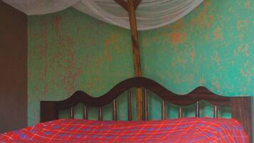 4 bedrooms, WiFi, bed sheets