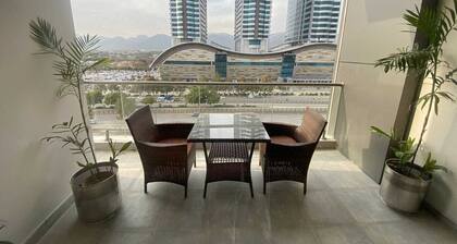 Luxurious Apartment with Fascinating Margalla View