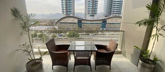 Luxurious Apartment with Fascinating Margalla View