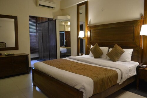 Millennium Gold Hotel