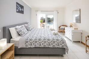 2 chambres, fer et planche Ă repasser, Wi-Fi gratuit, draps fournis