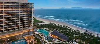 New World Hoiana Beach Resort