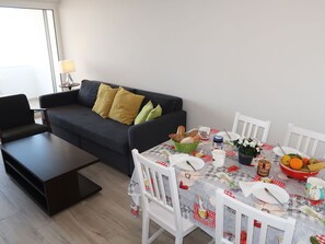 Dining - Avó Lucy by Interhome (Portimão)