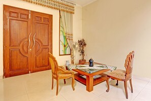 Interior - OYO 91861 Pemuda Kemuning Guest House (Samarinda)