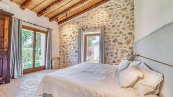 4 chambres, bureau, lit parapluie, Wi-Fi