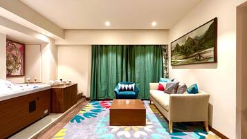 Luxury Room, Hot Tub | Free minibar, in-room safe, individually decorated