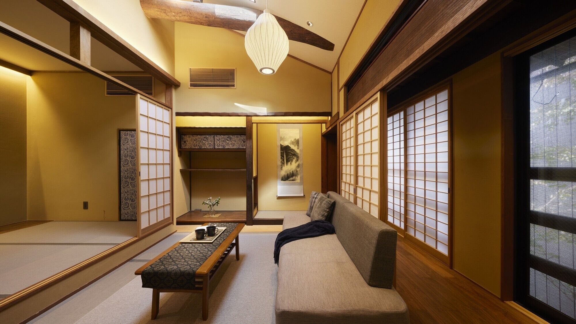 エグゼクティブ 4 人部屋 2 ベッドルーム 禁煙 | リビング エリア | 48 インチの薄型テレビ (デジタル放送視聴可)、テレビ