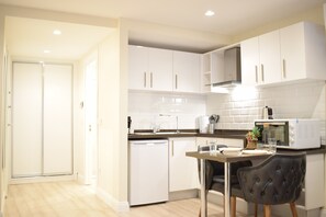 Comfort Apartment | Private kitchen - Scope Building (Istanbul)