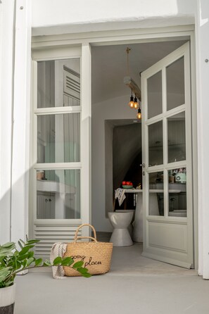 Exterior - Yposkafon Concept (Santorini)