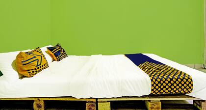 SPOT ON 91325 Pondok Hijau Guest House Syariah