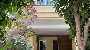Front of property - Bright 3BR in the Beating Heart of TLV (Tel Aviv)