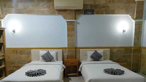 Cribs (surcharge), WiFi (free), bed sheets - HANA KUTA BEACH (Kuta)