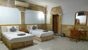 Twin Room | Cribs (surcharge), WiFi (free), bed sheets - HANA KUTA BEACH (Kuta)