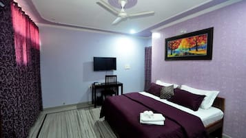 Deluxe Room | 1 bedroom, free WiFi, bed sheets