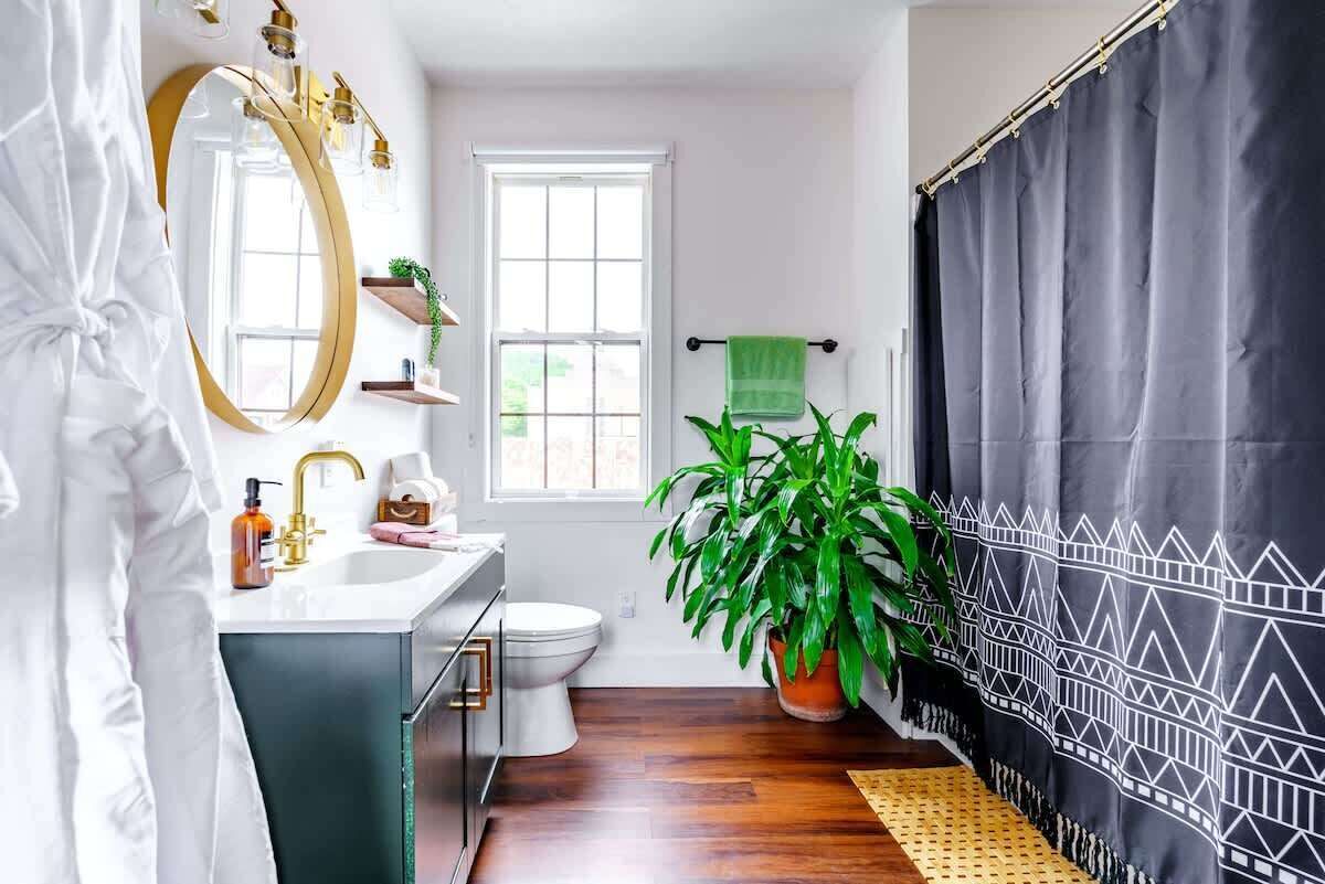 Shower, eco-friendly toiletries, hair dryer, towels