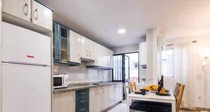 STREET ART FANTASY II- APARTMENT