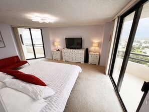 2 habitaciones, escritorio, cuna de viaje y wifi gratis