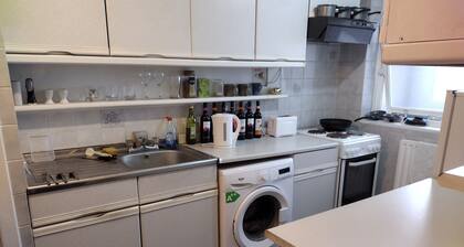 Stockport 11th floor 2 double bed apartment