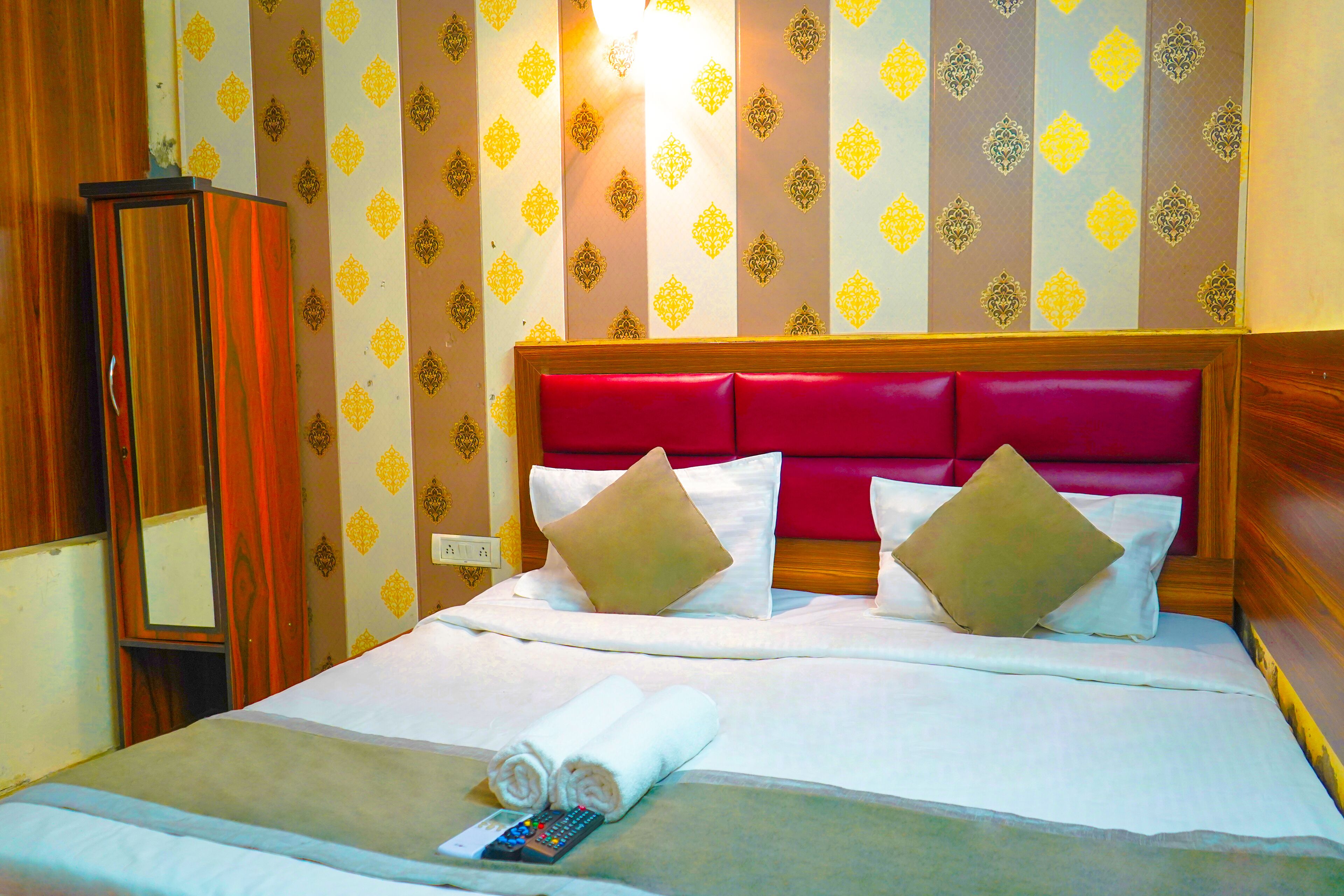 Photo - Hotel Downtown by Quadis - Sector 15 Noida