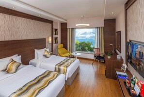 Ropa de cama de alta calidad y minibar 