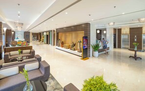 Lobby sitting area - Distrikt 9 (Palakkad)