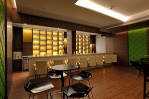 Lounge - Distrikt 9 (Palakkad)