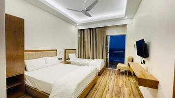 Free WiFi, bed sheets