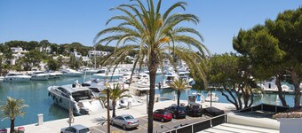 3 bedroom apartment in the marina of Cala D'Or