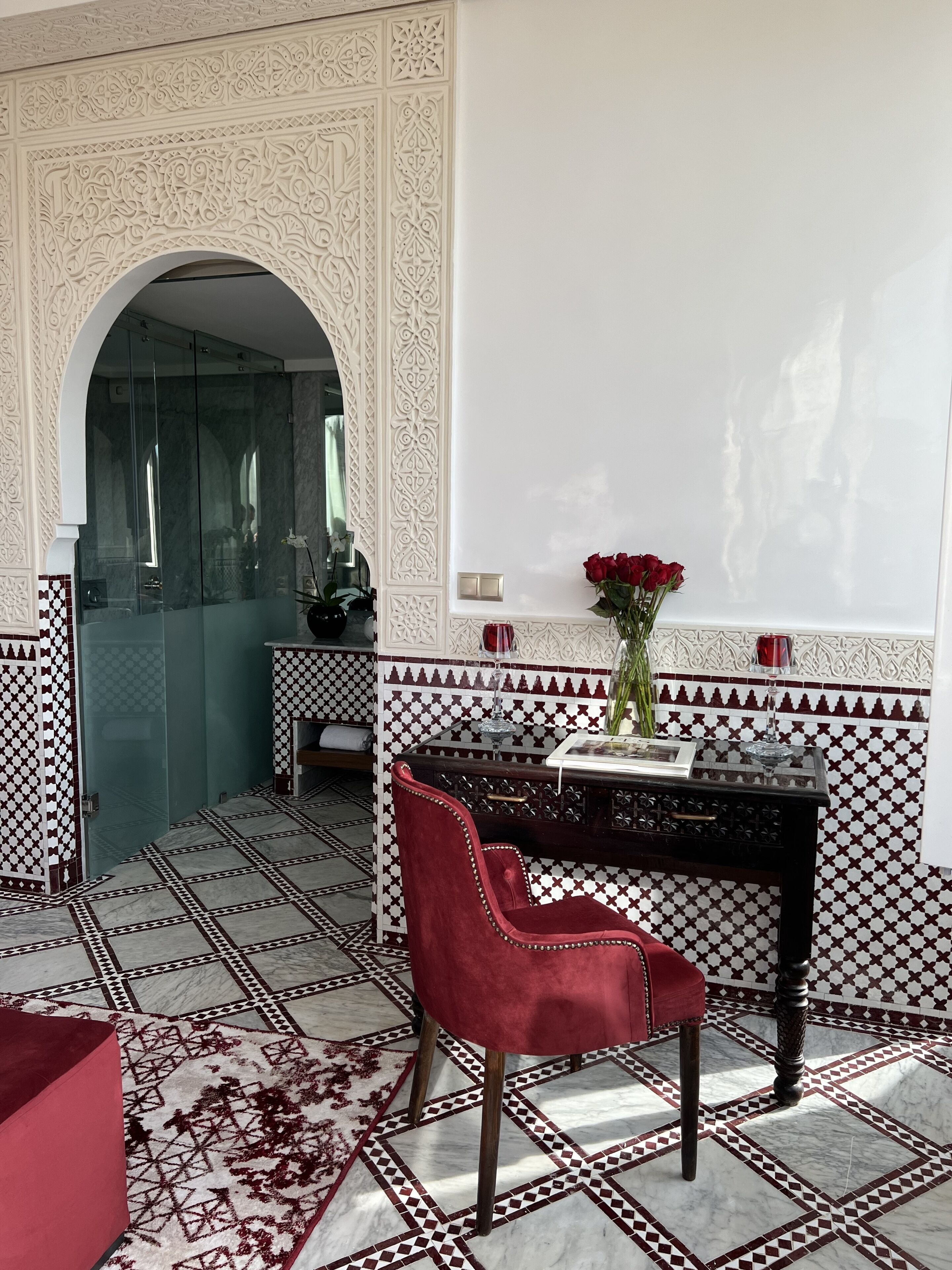 Panorama suite | Luxe beddengoed, donzen dekbedden, gratis wifi, individueel gedecoreerd