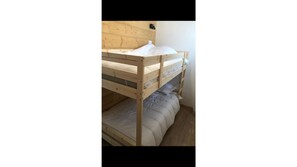 2 bedrooms, soundproofing