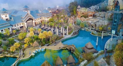 Tianfang Yuetan Hot Spring Resort