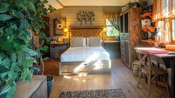 1 camera, una scrivania, Wi-Fi gratuito, lenzuola