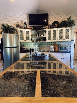 Fridge, microwave, stovetop, coffee/tea maker - ★ Quinta Pavo Real by AcoModo - The Enchanted House (Quinta Pavo Real)