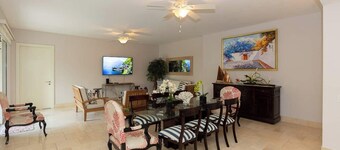 3 Bdr + 3.5 bthr Apt Green view ⛳ & Beach Club Access 🏖️🩴