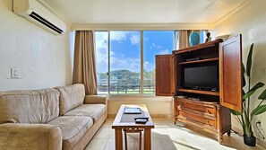 Smart TV - 312 Waikiki Grand Hotel · 312 Waikiki Grand Hotel (Honolulu)