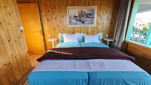3 bedrooms