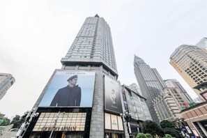 Unclassified image, 5 of 17, button - Qidian Esports Hotel (Chongqing)