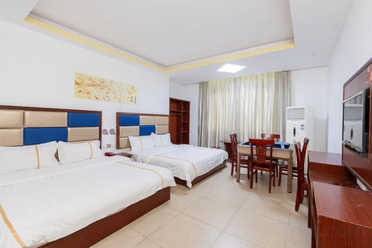 Double Room (With Mahjong)