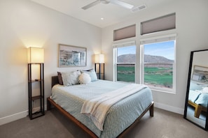 7 bedrooms, iron/ironing board, travel crib, free WiFi