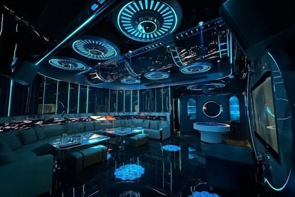 Bar (on property) - Haiyue International Hotel (You County)