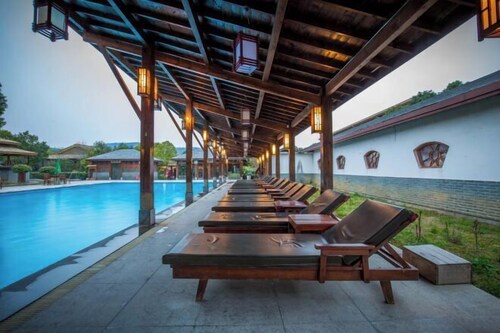 Chaohu Fragrant Hotspring Spa Resort