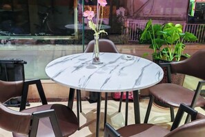 Unclassified image, 3 of 35, button - Taisenge Hotel (Jinghong)