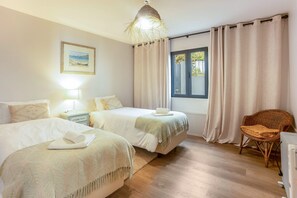 3 habitaciones, tabla de planchar con plancha y wifi gratis 